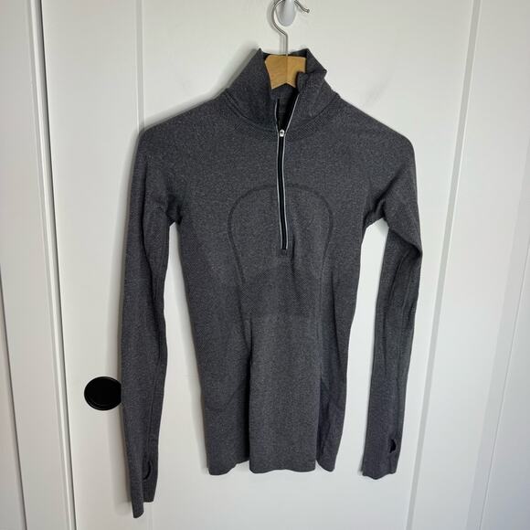 Lululemon Run: Swiftly Tech 1/2 Zip First Release Gray Heathered Black Size 4 - Picture 2 of 7